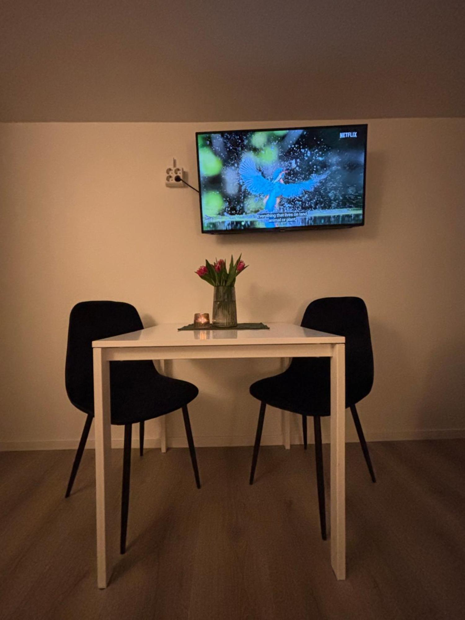 Litle Cozy In Apartment Alesund